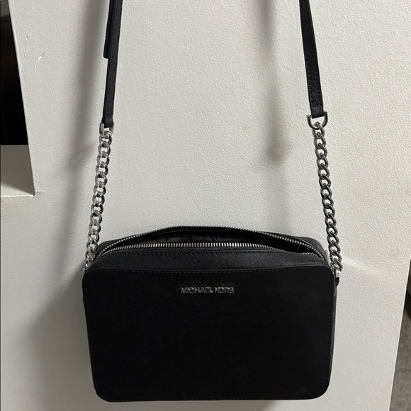 Michael Kors Black Textured Crossbody Bag - Picture 4 of 6
